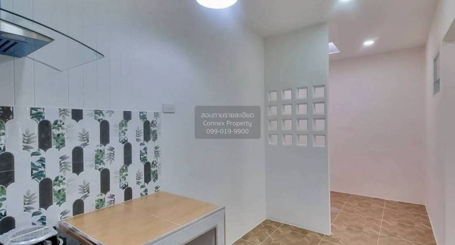 Casa adosada en venta de 4 habitaciones en Bang Yai, Nonthaburi