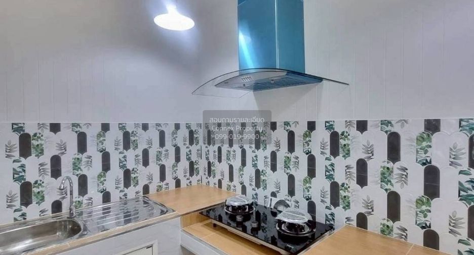 Casa adosada en venta de 4 habitaciones en Bang Yai, Nonthaburi