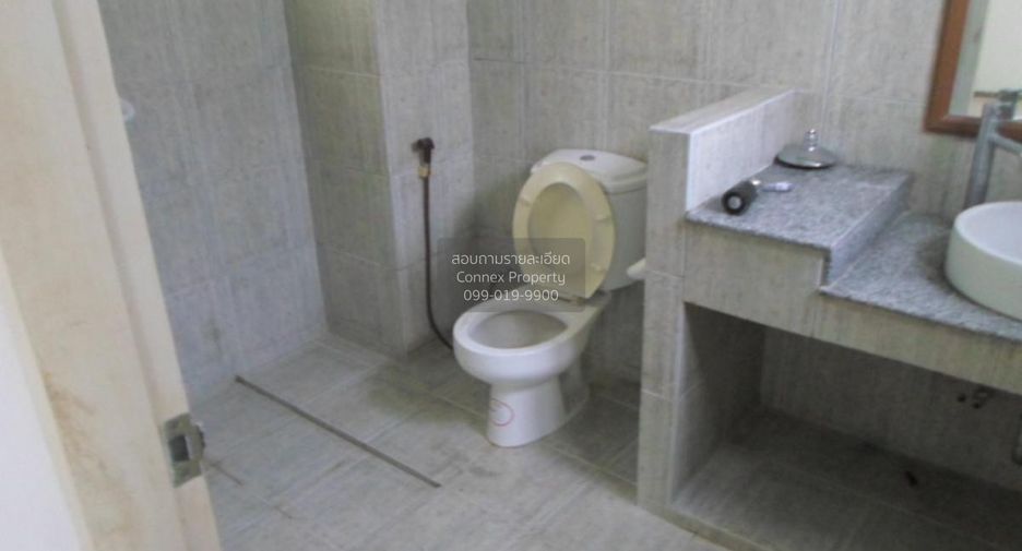 For sale 4 ベッドルーム house in Mueang Nakhon Nayok, Nakhon Nayok