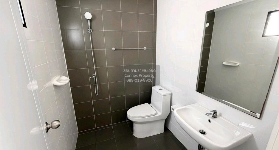 For sale 3 bedrooms townhouse in Khlong Luang, Pathum Thani