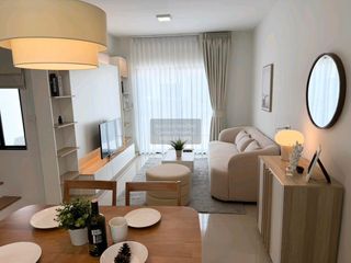 Casa adosada en venta de 3 habitaciones en Khlong Luang, Pathum Thani