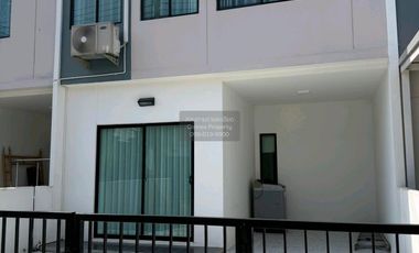 For sale 3 bedrooms townhouse in Khlong Luang, Pathum Thani