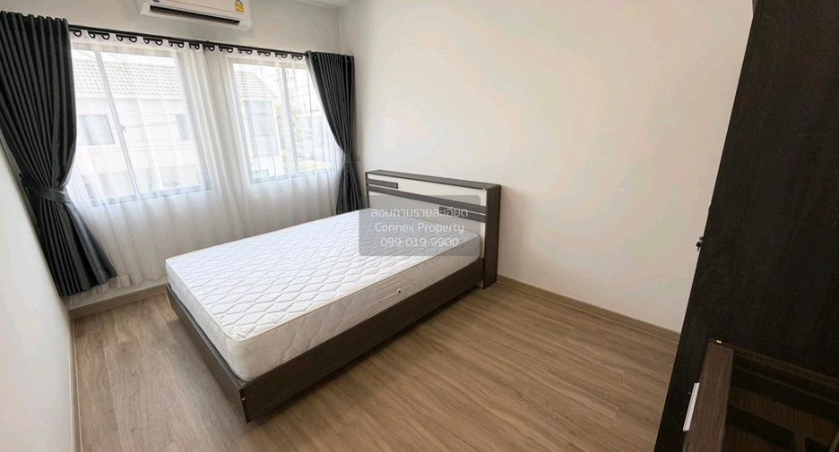 For sale 3 bedrooms townhouse in Khlong Luang, Pathum Thani