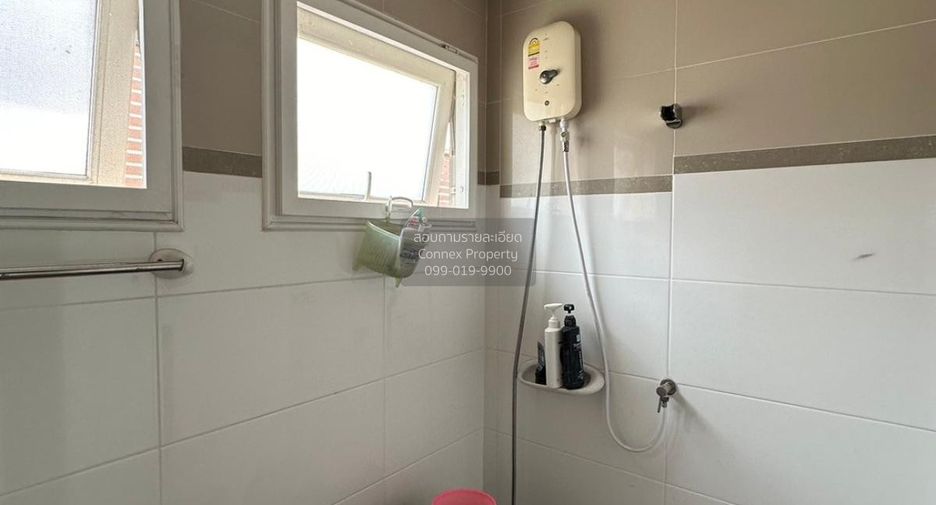 For sale 4 bedrooms house in Bang Bua Thong, Nonthaburi