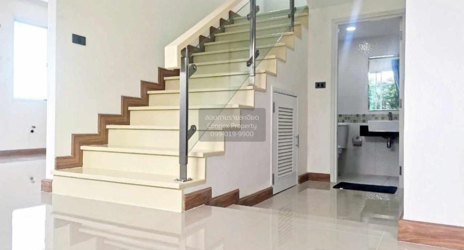 For sale 3 ベッドルーム house in Mueang Samut Sakhon, Samut Sakhon