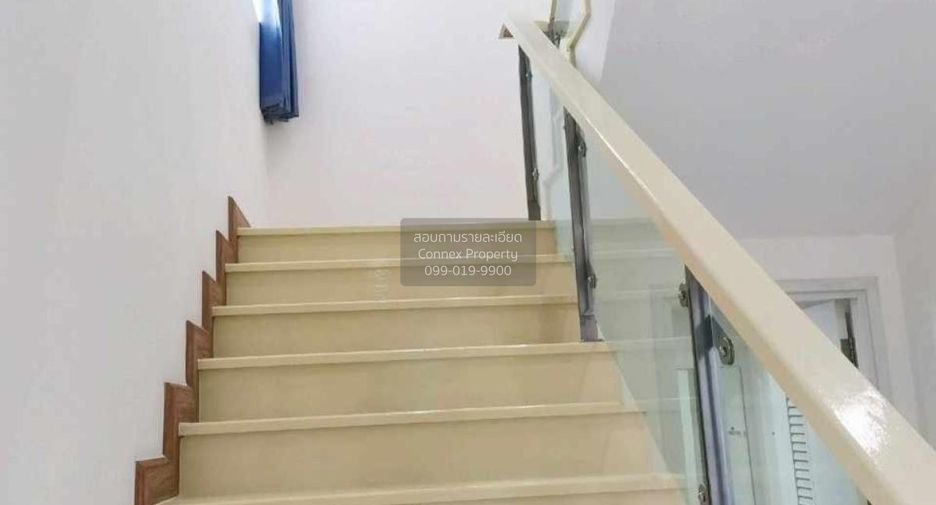 For sale 3 ベッドルーム house in Mueang Samut Sakhon, Samut Sakhon