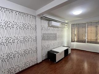Casa adosada en venta de 3 habitaciones en Phasi Charoen, Bangkok