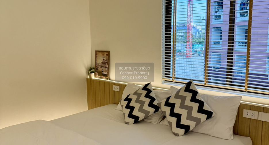 For sale 2 bedrooms condo in Wang Thonglang, Bangkok