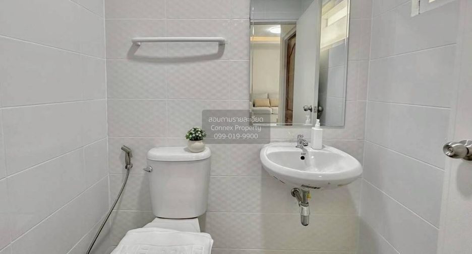 Casa adosada en venta de 3 habitaciones en Khlong Luang, Pathum Thani