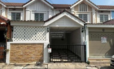 For sale 3 bedrooms townhouse in Mueang Pathum Thani, Pathum Thani