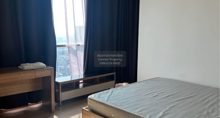 For sale 2 bedrooms condo in Phaya Thai, Bangkok