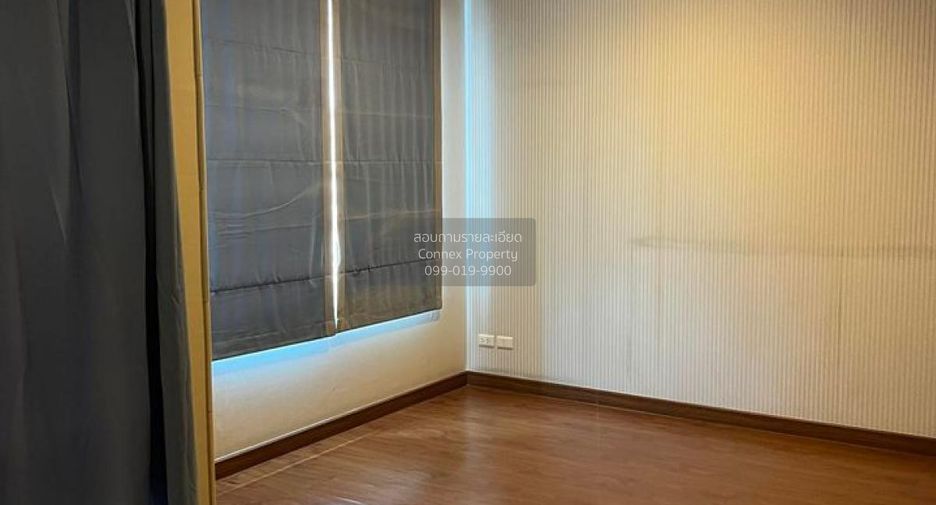 For sale 3 bedrooms townhouse in Rat Burana, Bangkok