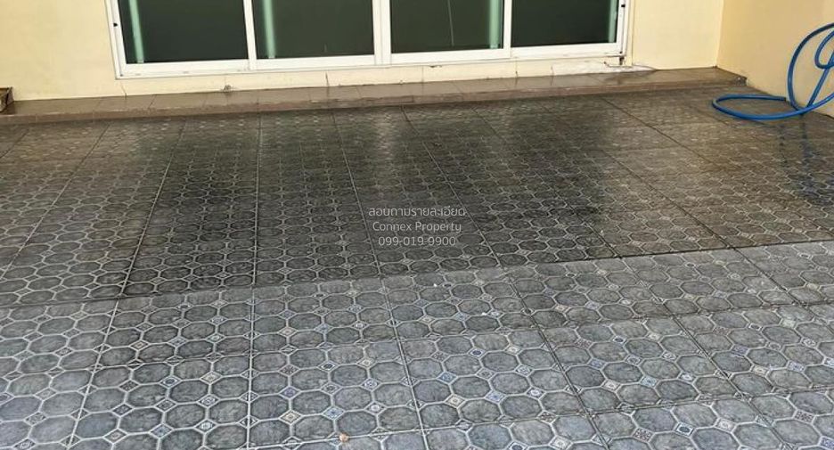 For sale 3 bedrooms townhouse in Rat Burana, Bangkok