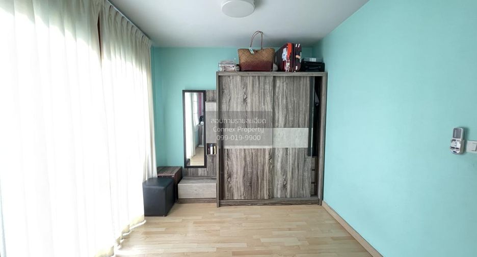 Продажа 3 спальни таунхаус в Чом Тхонг, Бангкок