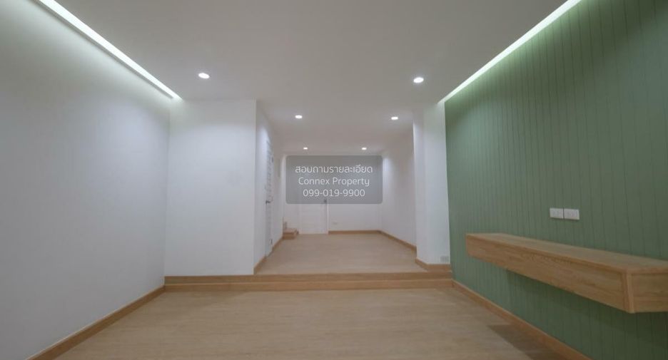 Casa adosada en venta de 2 habitaciones en Chatuchak, Bangkok