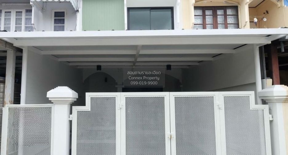 Casa adosada en venta de 2 habitaciones en Chatuchak, Bangkok