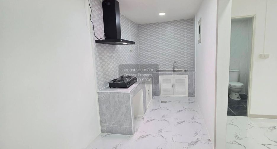 For sale 3 bedrooms townhouse in Bang Bua Thong, Nonthaburi