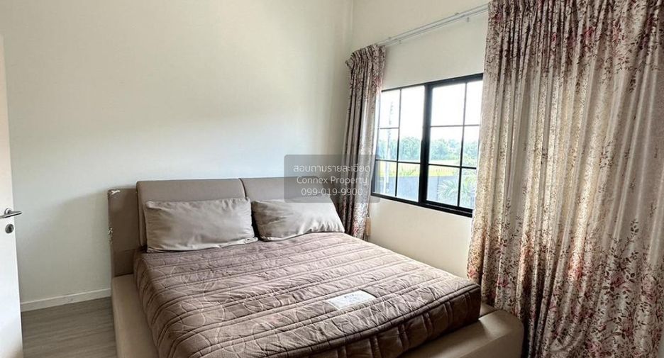 For sale 4 bedrooms townhouse in Mueang Pathum Thani, Pathum Thani