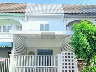 For sale 2 bedrooms townhouse in Mueang Nonthaburi, Nonthaburi