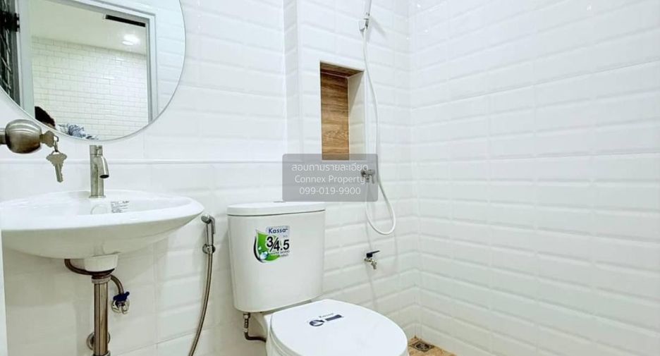 For sale 2 bedrooms townhouse in Mueang Nonthaburi, Nonthaburi