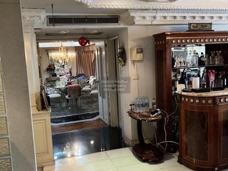 For sale 4 bedrooms condo in Khlong Toei, Bangkok