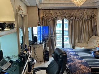For sale 4 bedrooms condo in Khlong Toei, Bangkok
