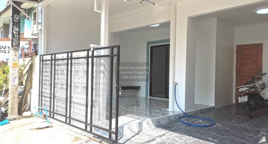 For sale 3 bedrooms townhouse in Sai Noi, Nonthaburi
