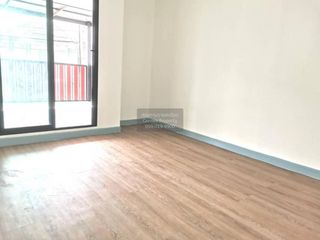 For sale 3 bedrooms townhouse in Sai Noi, Nonthaburi