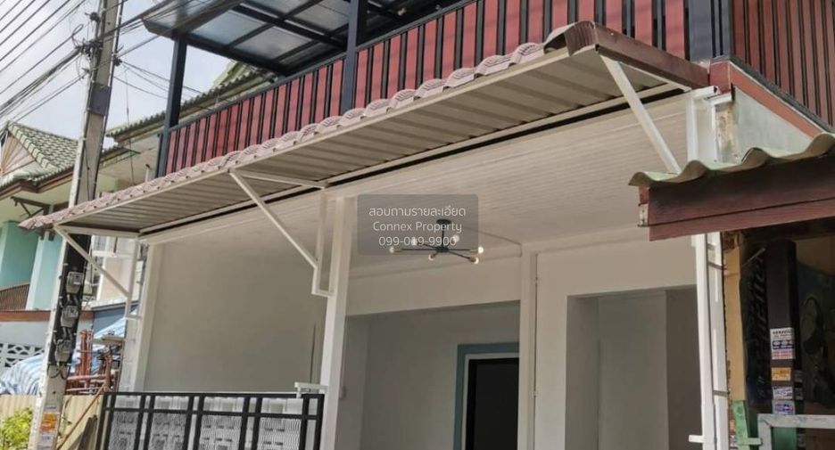 For sale 3 bedrooms townhouse in Sai Noi, Nonthaburi