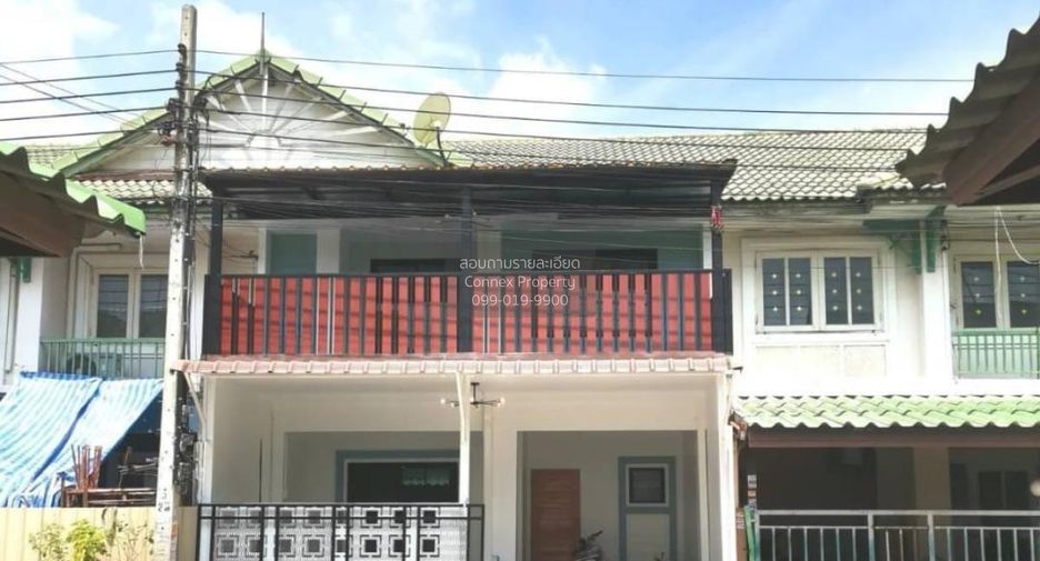 For sale 3 bedrooms townhouse in Sai Noi, Nonthaburi