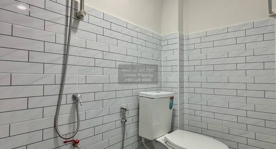 For sale 2 bedrooms townhouse in Pak Kret, Nonthaburi