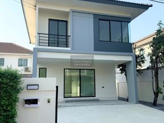 For sale 3 bedrooms house in Bang Phli, Samut Prakan