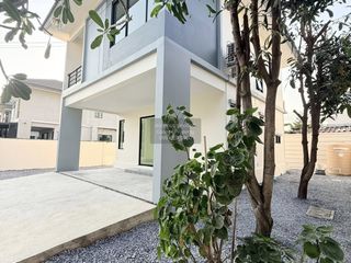 For sale 3 bedrooms house in Bang Phli, Samut Prakan