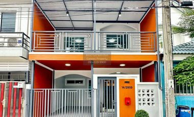For sale 3 bedrooms townhouse in Bang Bua Thong, Nonthaburi