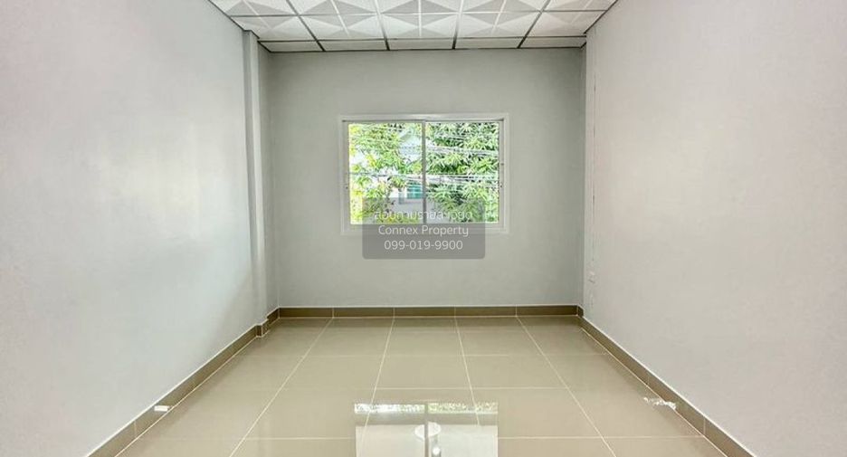 For sale 3 bedrooms townhouse in Bang Bua Thong, Nonthaburi