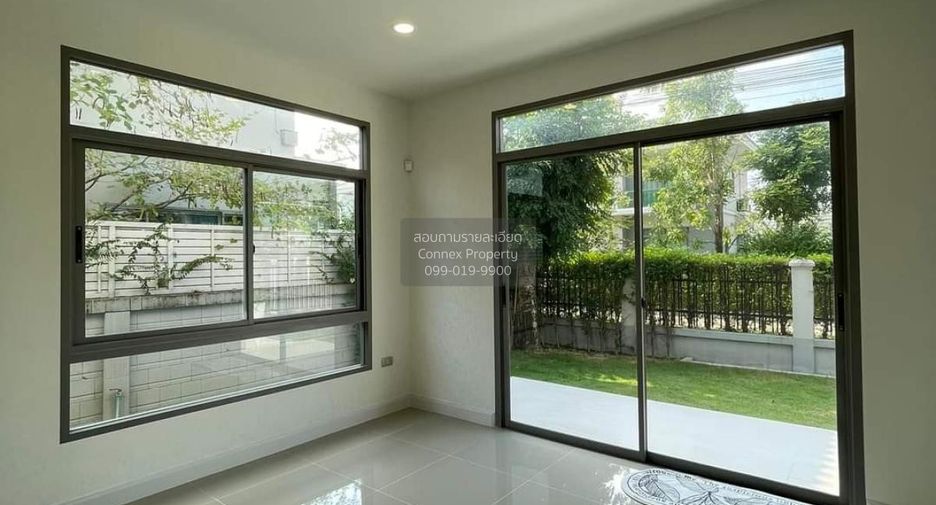 For sale 4 bedrooms house in Lat Krabang, Bangkok