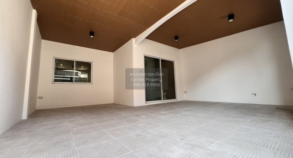 Reihenhaus zum Kauf mit 3 Zimmer in Bangkok Noi, Bangkok