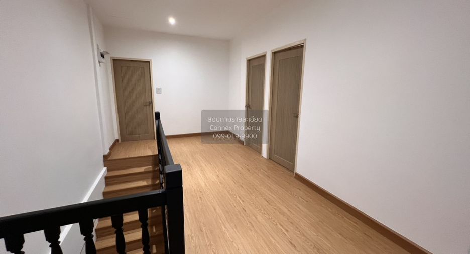 Reihenhaus zum Kauf mit 3 Zimmer in Bangkok Noi, Bangkok