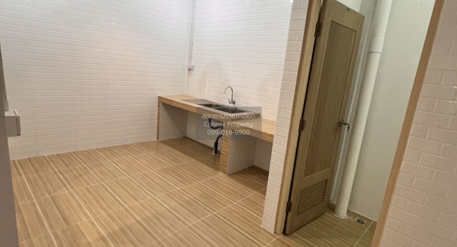 Reihenhaus zum Kauf mit 3 Zimmer in Bangkok Noi, Bangkok