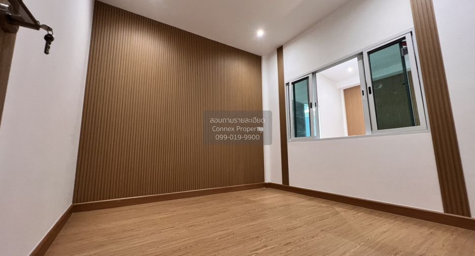 Reihenhaus zum Kauf mit 3 Zimmer in Bangkok Noi, Bangkok
