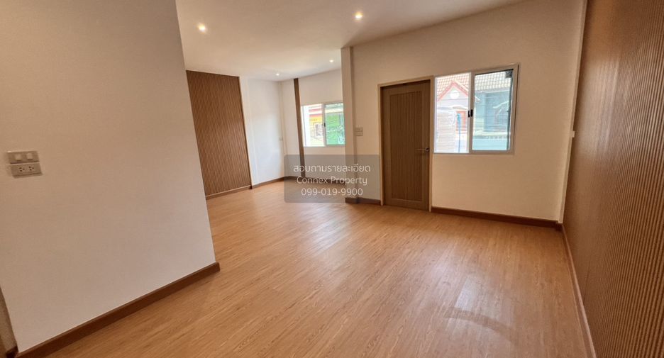 Reihenhaus zum Kauf mit 3 Zimmer in Bangkok Noi, Bangkok