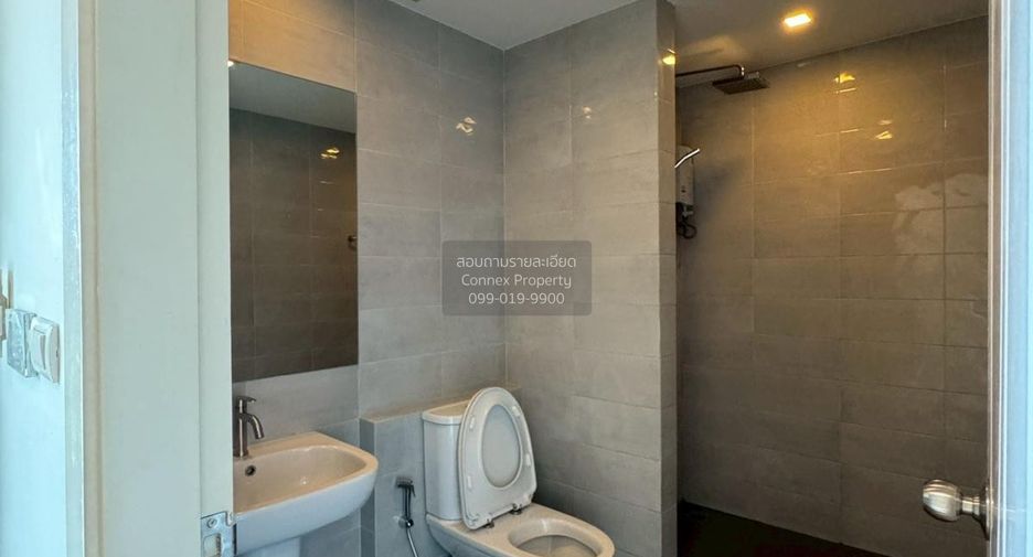 À vendre 3 chambres condo à Bang Sao Thong, Samut Prakan