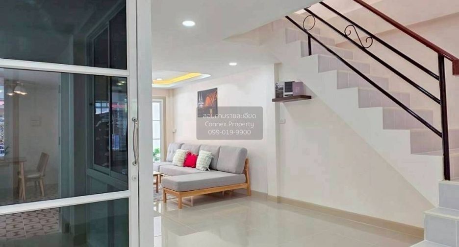 Casa adosada en venta de 4 habitaciones en Bang Yai, Nonthaburi