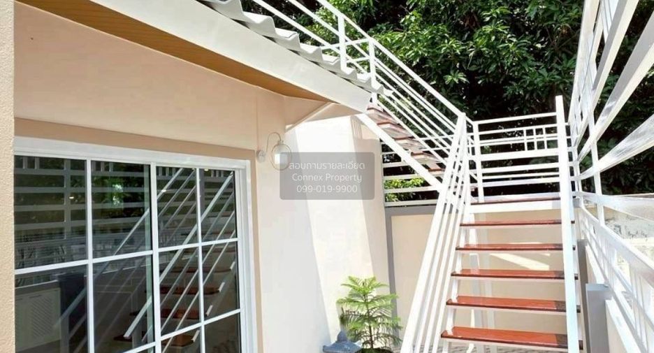 Casa adosada en venta de 4 habitaciones en Bang Yai, Nonthaburi