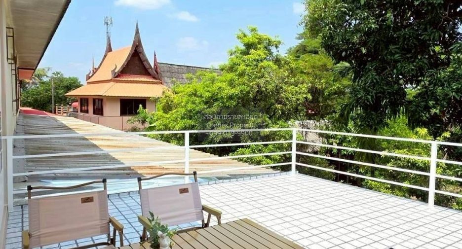 Casa adosada en venta de 4 habitaciones en Bang Yai, Nonthaburi