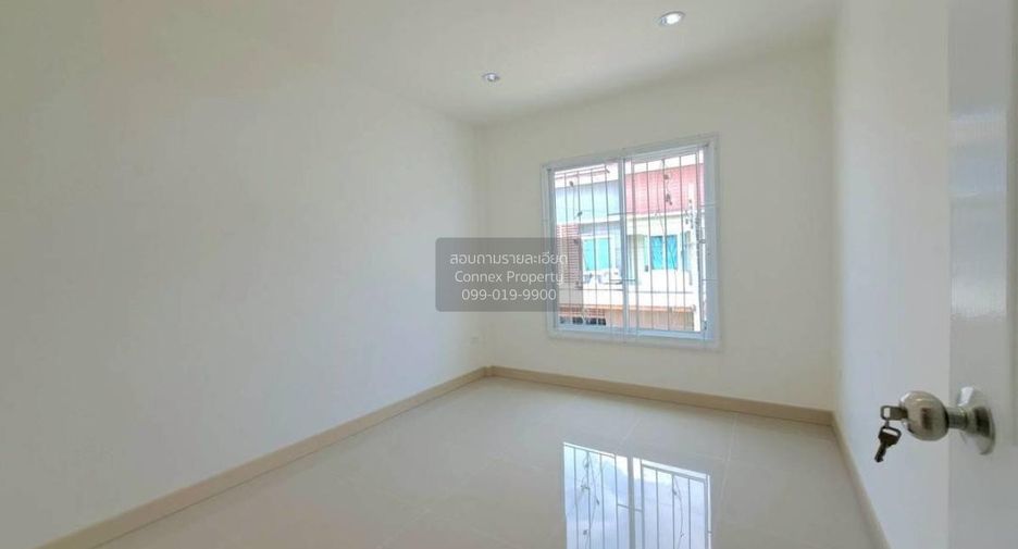 À vendre 4 chambres maison de ville à Bang Bua Thong, Nonthaburi