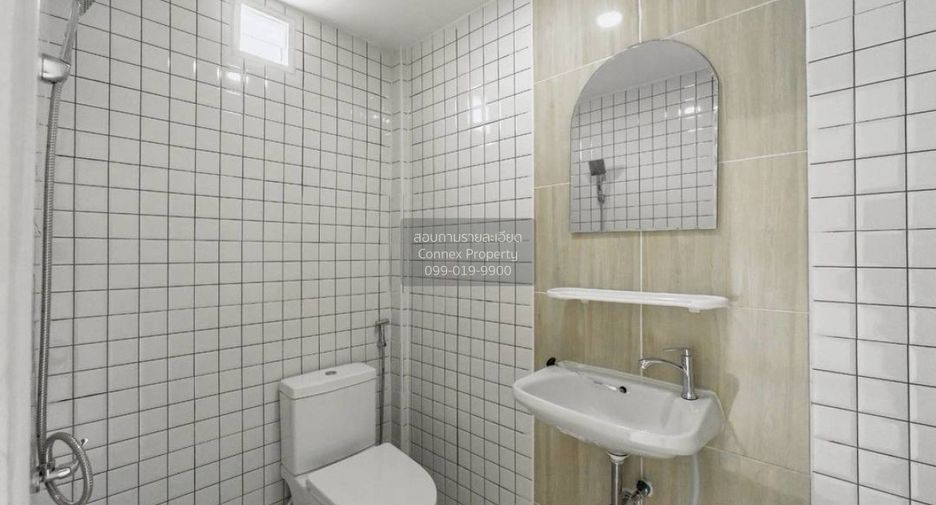 Продажа 3 спальни таунхаус в Bang Bua Thong, Нонтабури