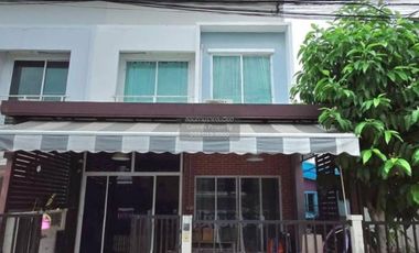 For sale 3 bedrooms townhouse in Rat Burana, Bangkok