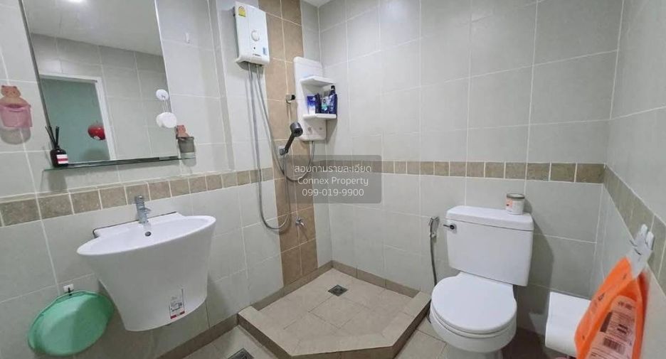 For sale 3 bedrooms townhouse in Rat Burana, Bangkok
