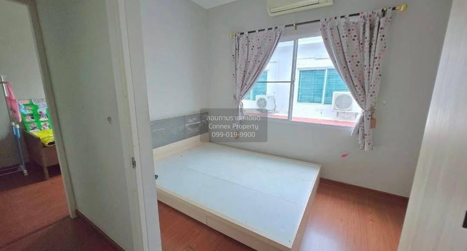For sale 3 bedrooms townhouse in Rat Burana, Bangkok